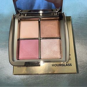 Hourglass Ambient Lighting Edit Mini - Sculpture Unlocked Face & Cheek Palette